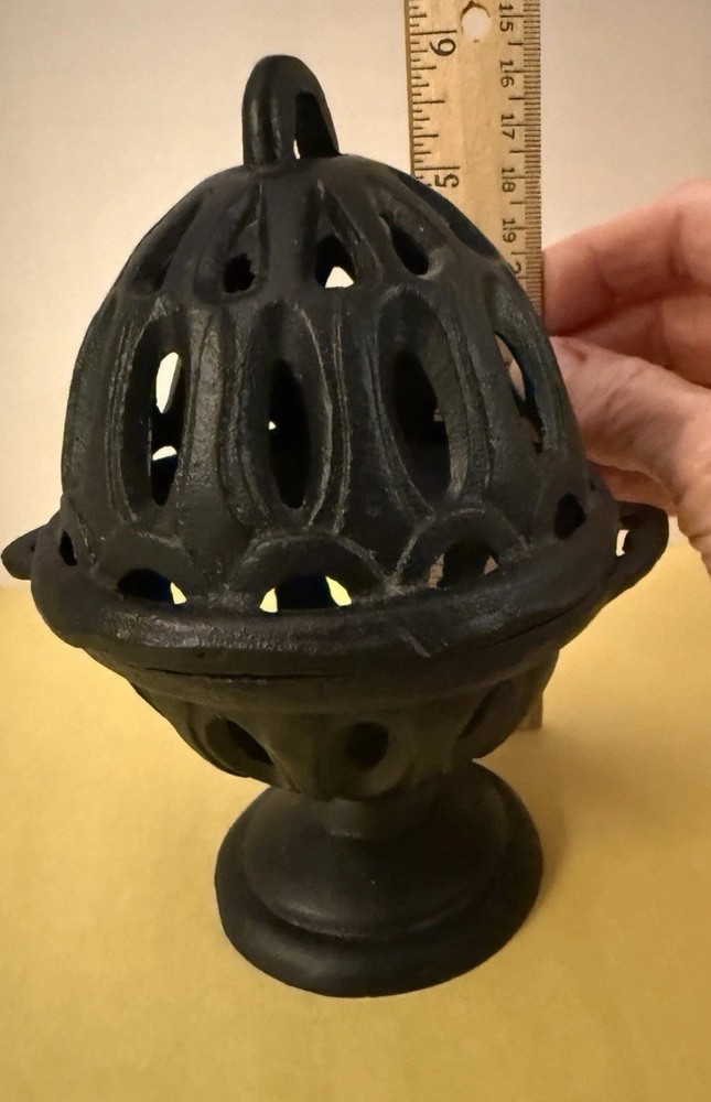 Wrought iron Yard/string Dispenser