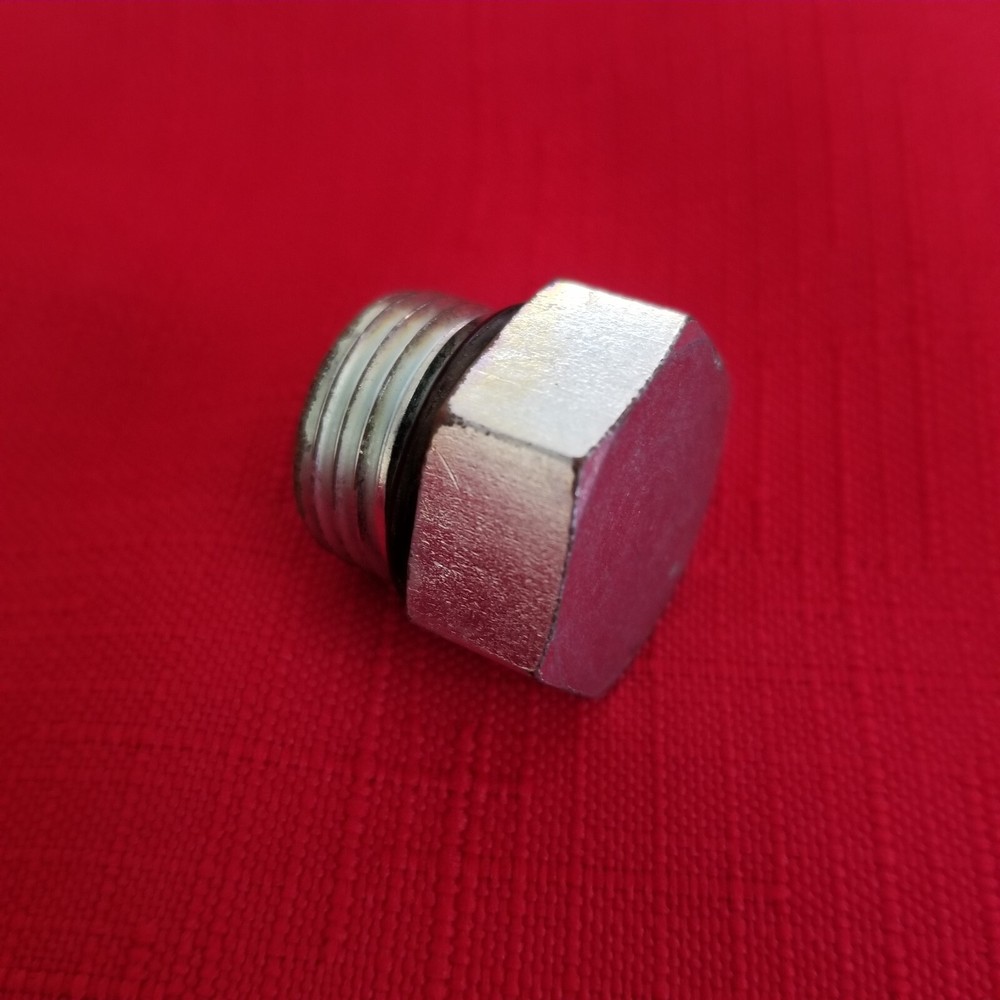 LOWRIDER HYDRAULICS #8 O-ring Boss Plug