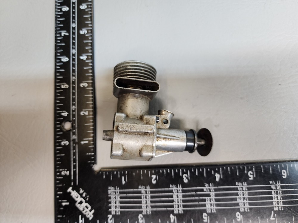 McCoy 29 Rear Intake Glow Model Stunt Engine ÷