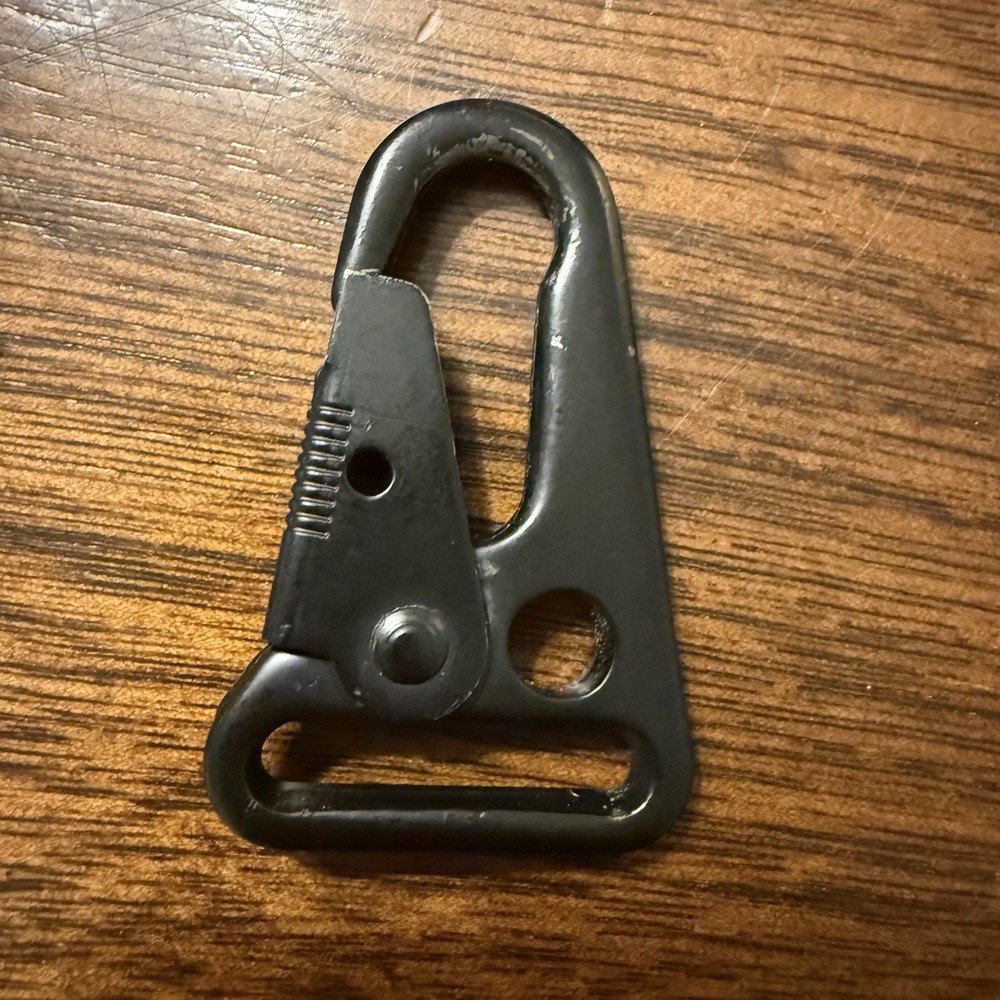Clash Hook (Black)