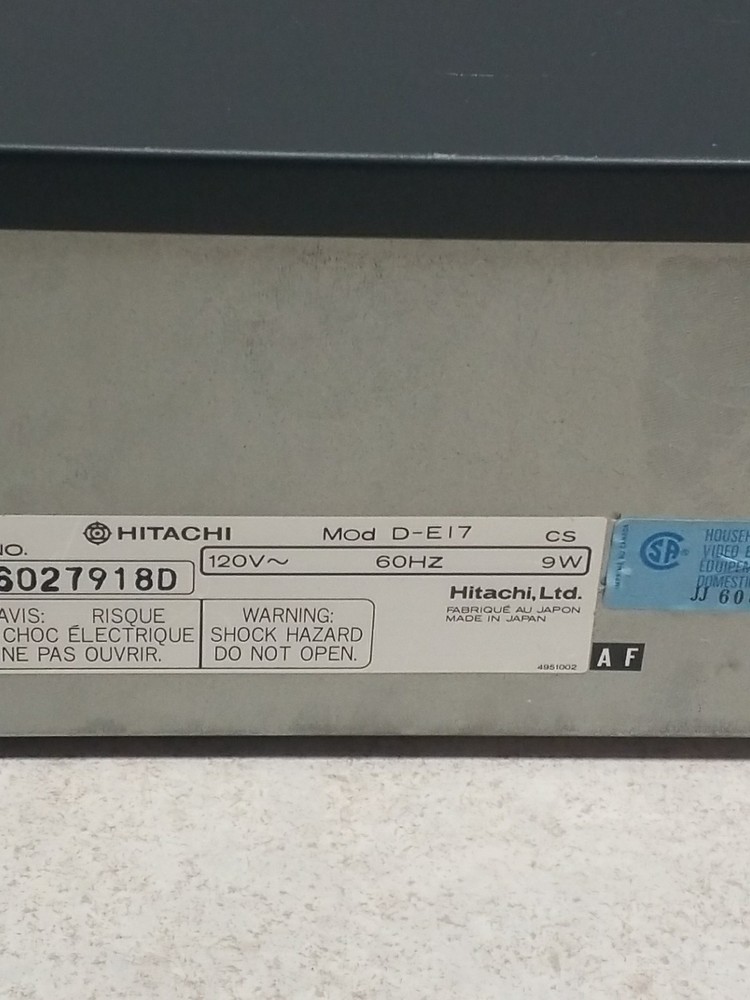 Hitachi D-E17 Cassette Tape Deck HiFi Separates - Powers On Needs Work