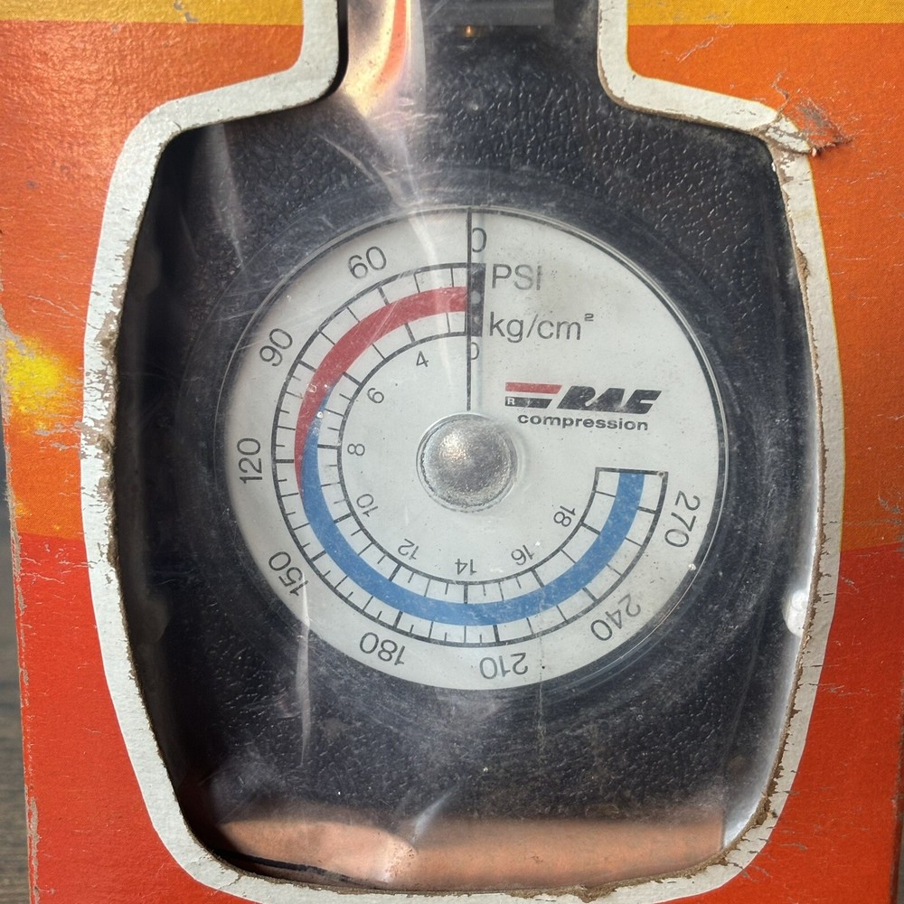 Vintage Rotating Dial Compression Tester - 1976 RAC Rite Autotronics Model 1535