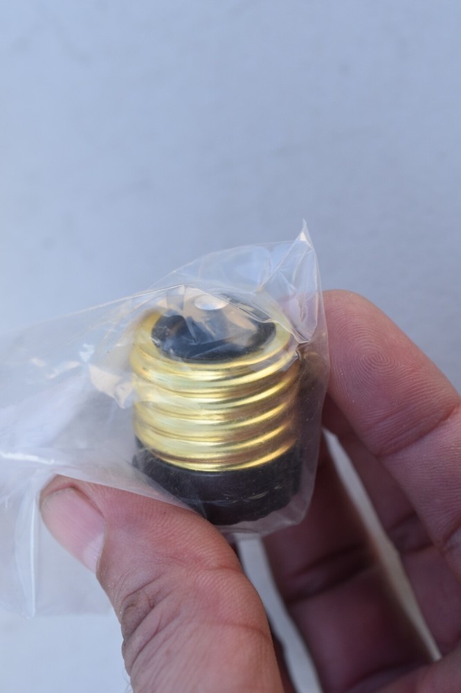 15 pc damar E26 socket to E12 adapter