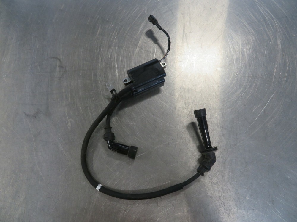 EB663 2015 15 SUZUKI SFV650A FRONT IGNITION COIL
