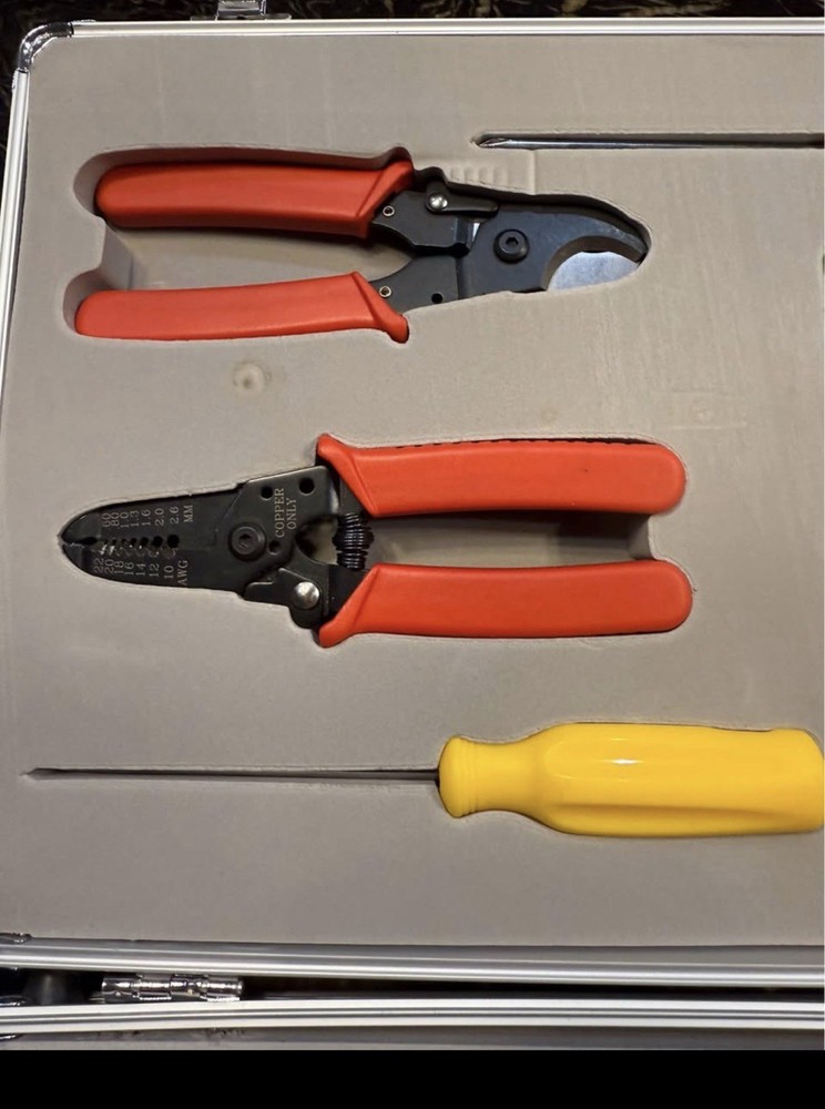 IWISS Network Tool Kit TL-468 with Case