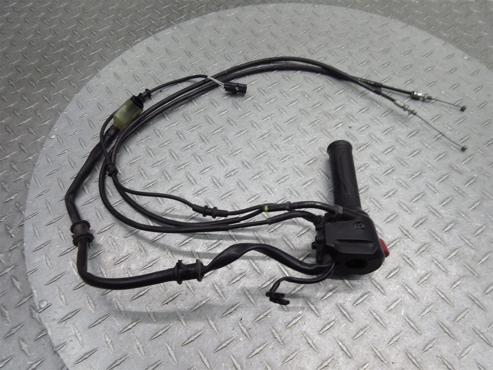2014 14-15 Honda VFR800 Interceptor Right Switch Throttle Control Cable Grip