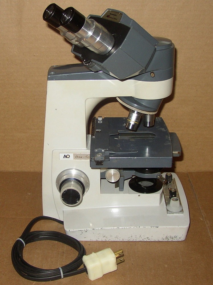 American Optical AO MicroStar One-Ten Microscope + Objectives Condenser *Clean*