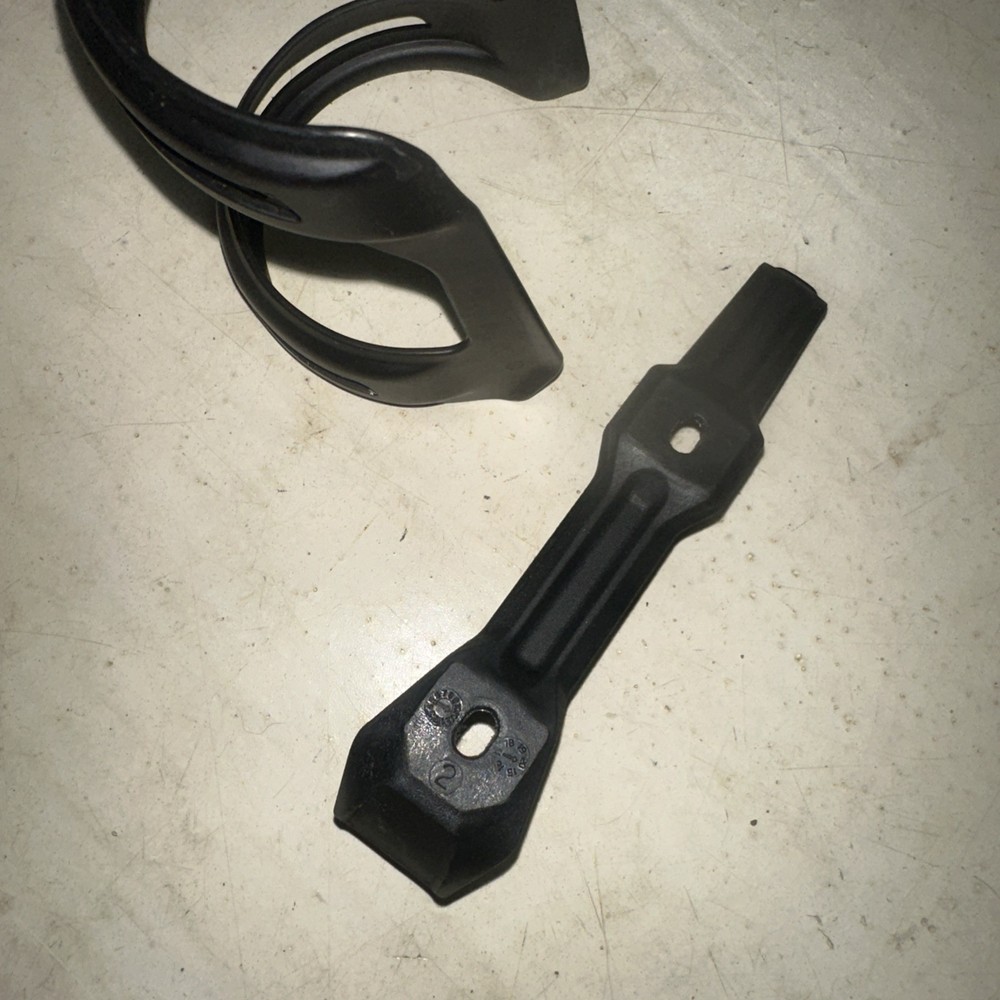 SPECIALIZED ROLL CAGE Customizable Adjustable Entry Right Left Top Matte Black