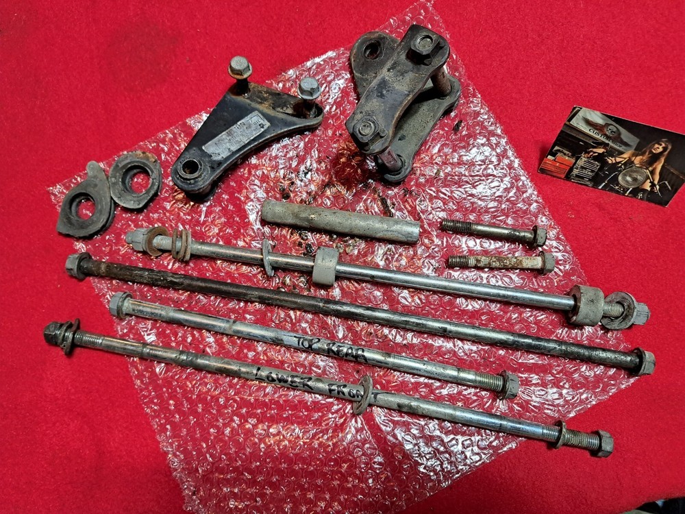 1981 HONDA CB900C ENGINE Motor MOUNTING KIT Complete Set OEM