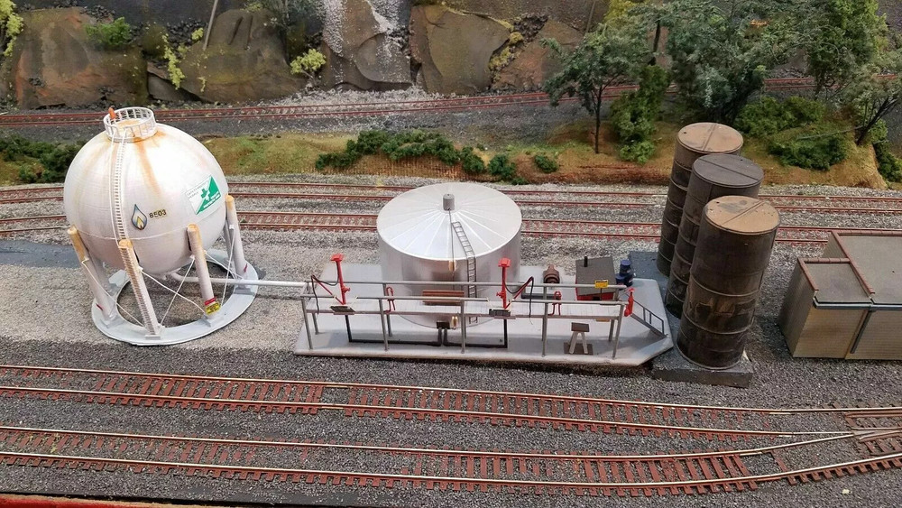 Model Natural Gas Storage Tank Custom HO scale train