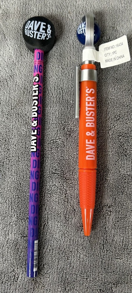 Dave & Buster's Pen & Pencil Set - New With Tag