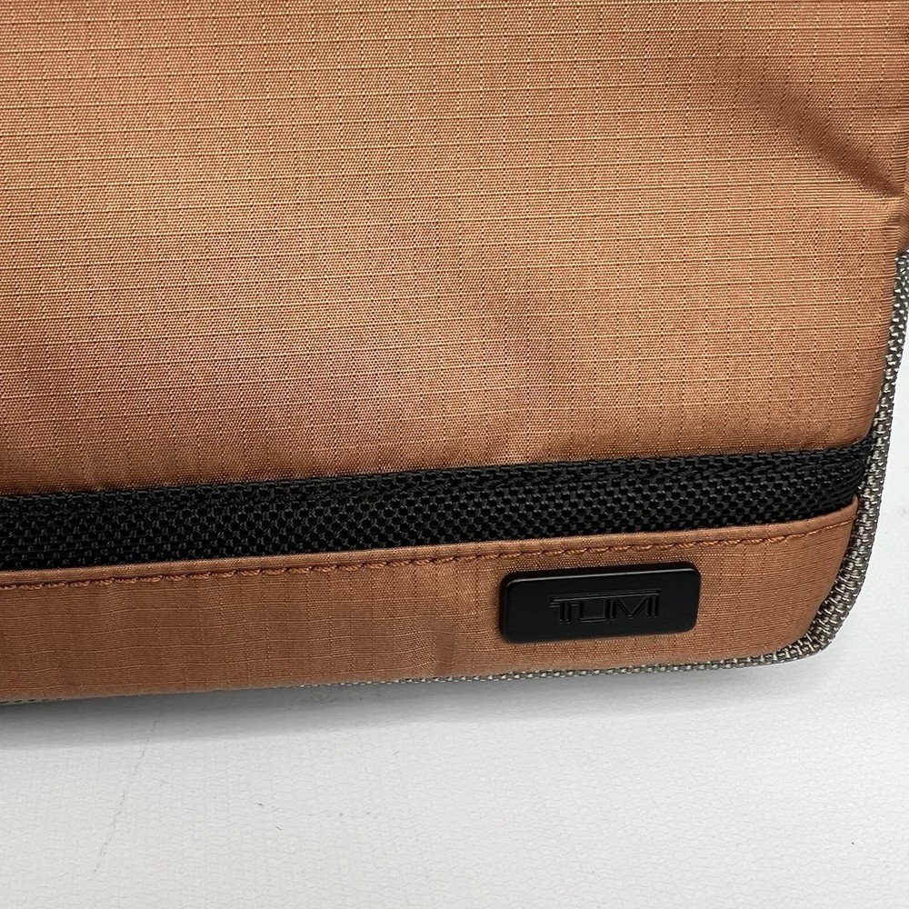 TUMI Travel Kit Medium Accessory Pouch Cider Sand