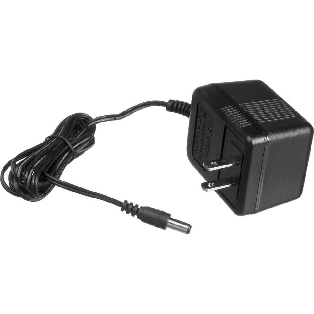 Zoom A1 Four Multi Effect Processor w/ Headphones, Adapter & Cable