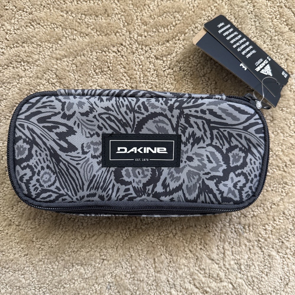Dakine School Case