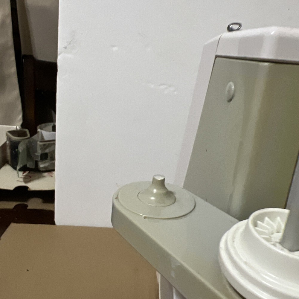 Elna lock PRO 5 DC SERGER SEWING MACHINE complete working