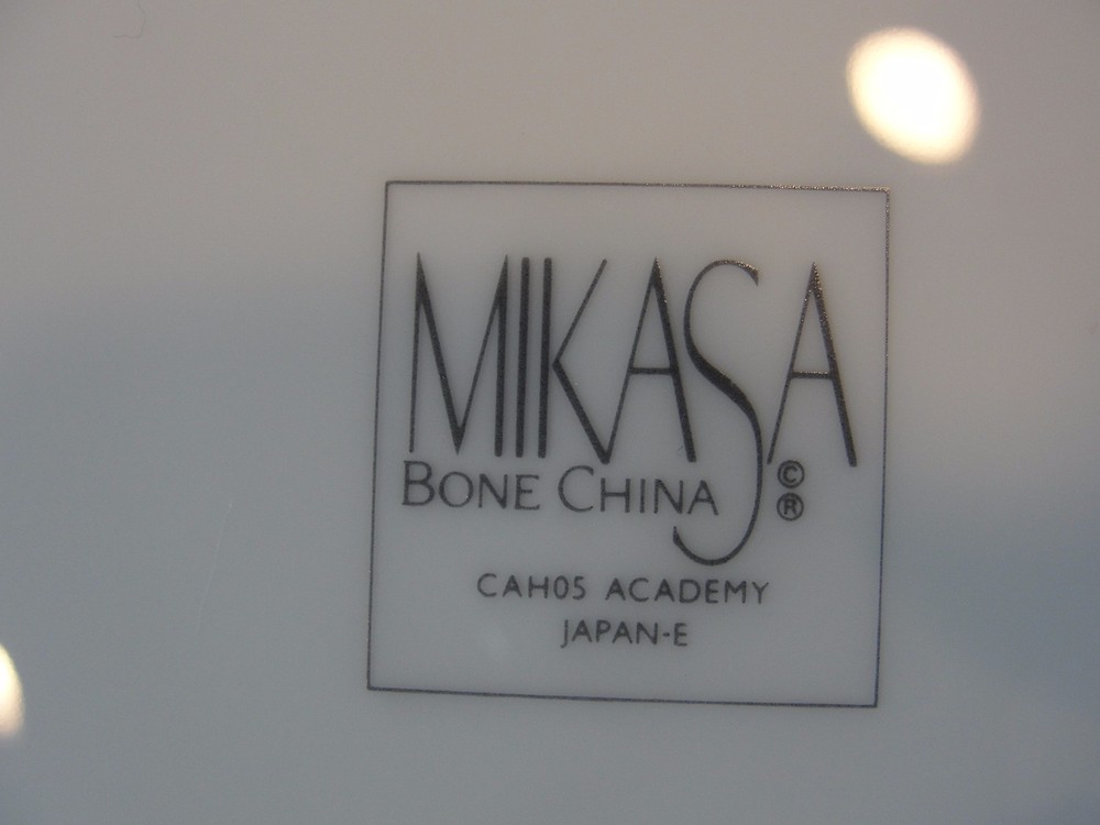 MIKASA ACADEMY 12 CHARGERS 12"