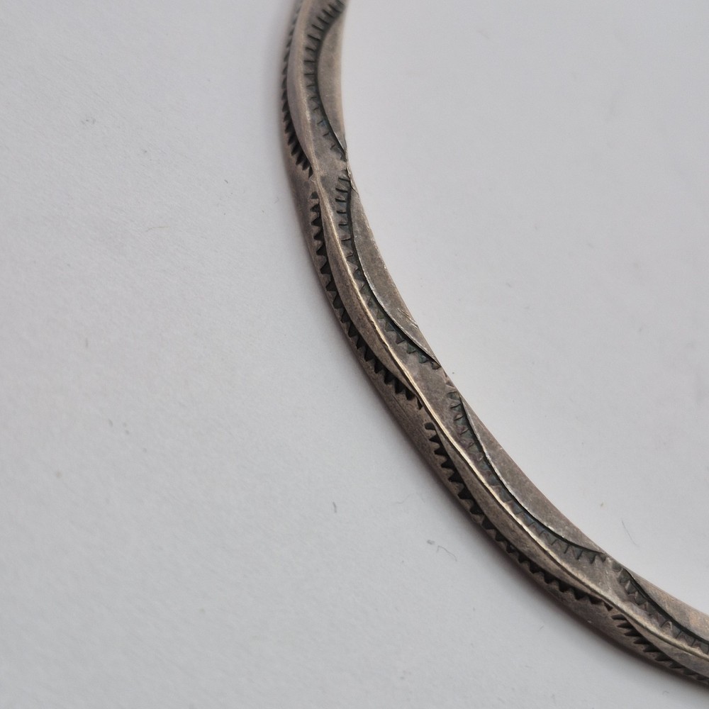 Native American Sterling Silver Braclete Size 8 "