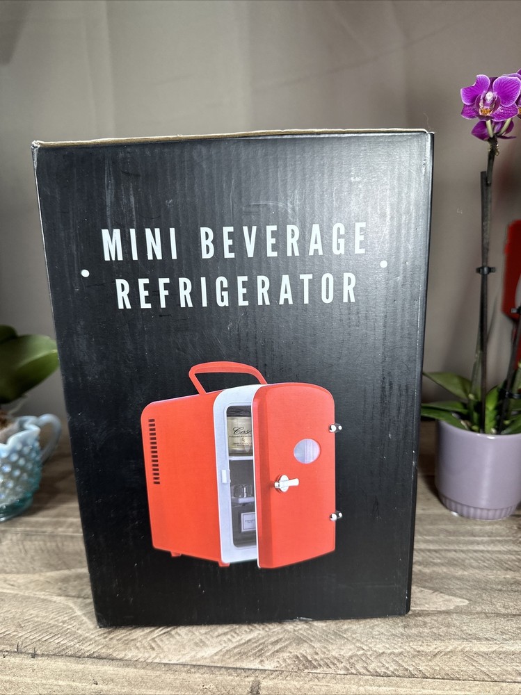 portable mini refrigerator classic style NEW Mint Complete