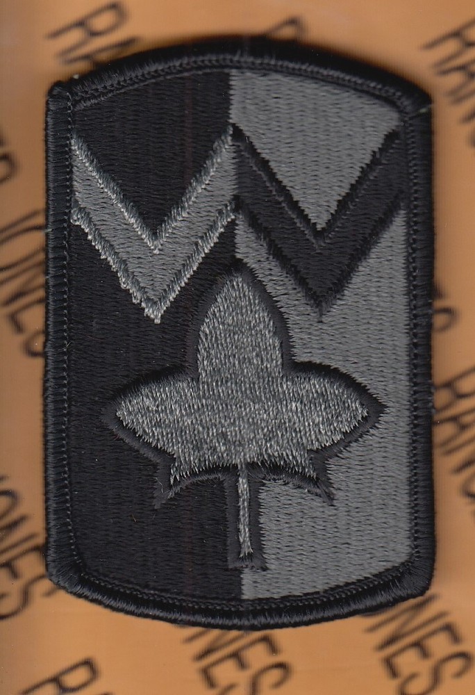 US Army 4th Sustainment Brigade ~3" ACU w/ Hook uniform patch m/e