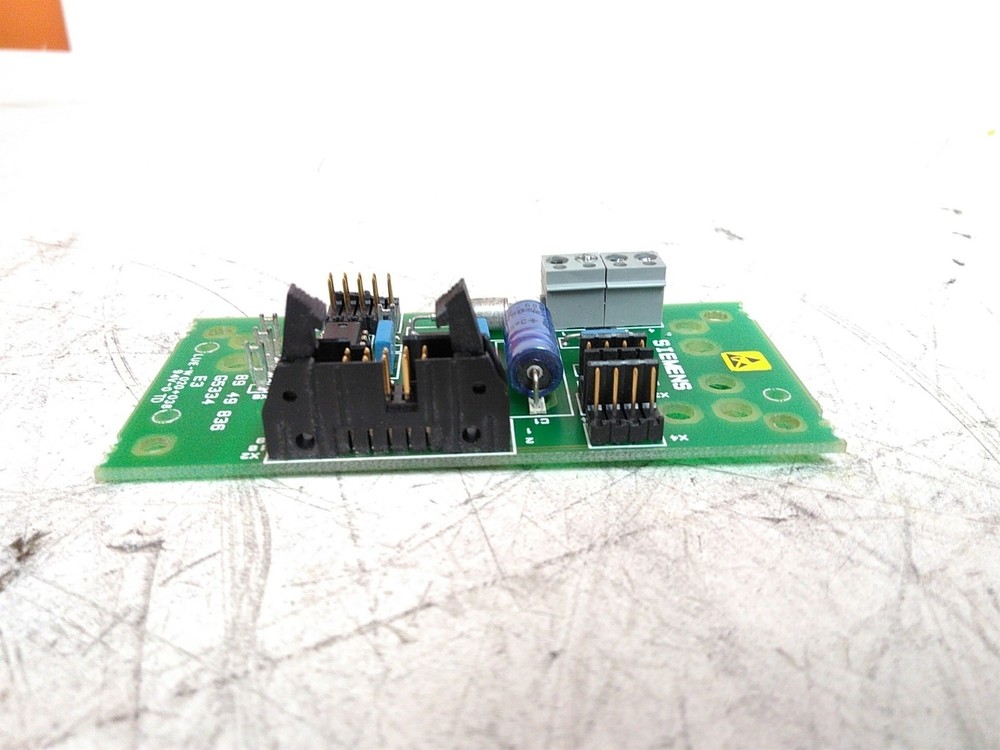 Defective Siemens 8949836 G5334 E3 Board AS-IS