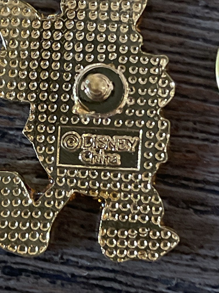 Miniature Donald Duck Pin Disney New