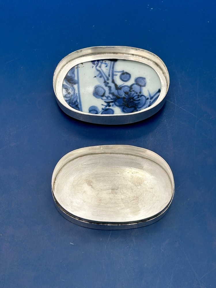 Sterling silver trinket box w/ porcelain lid