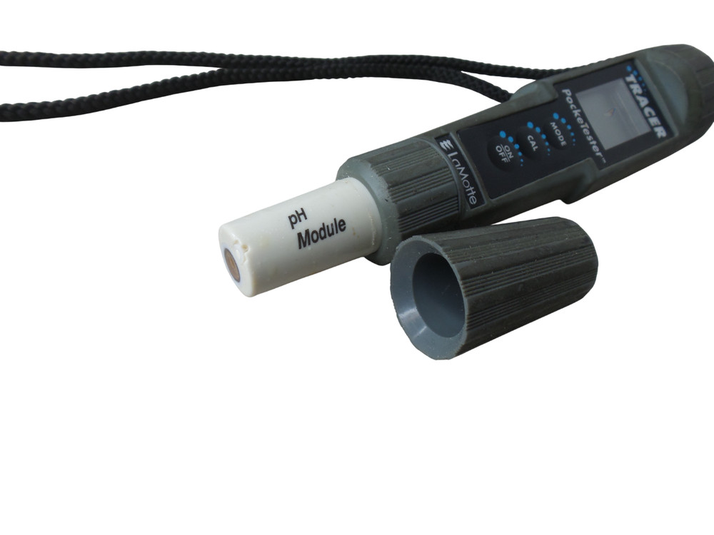 LAMOTTE POCKETESTER Salt/TDS/Temp Tracer Meter