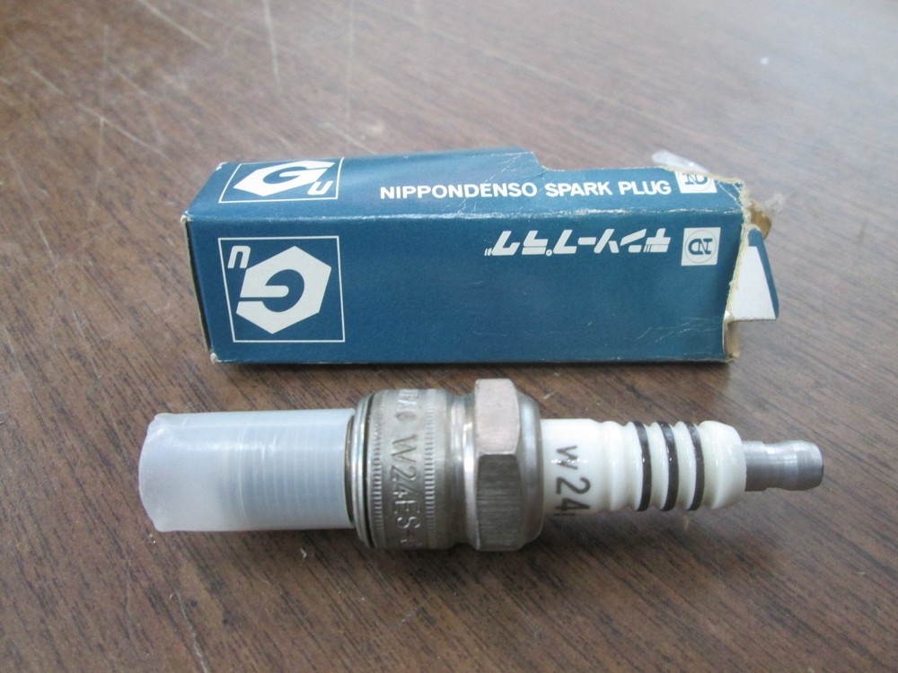 New Nippon Denso ND Spark Plug W24ES-G