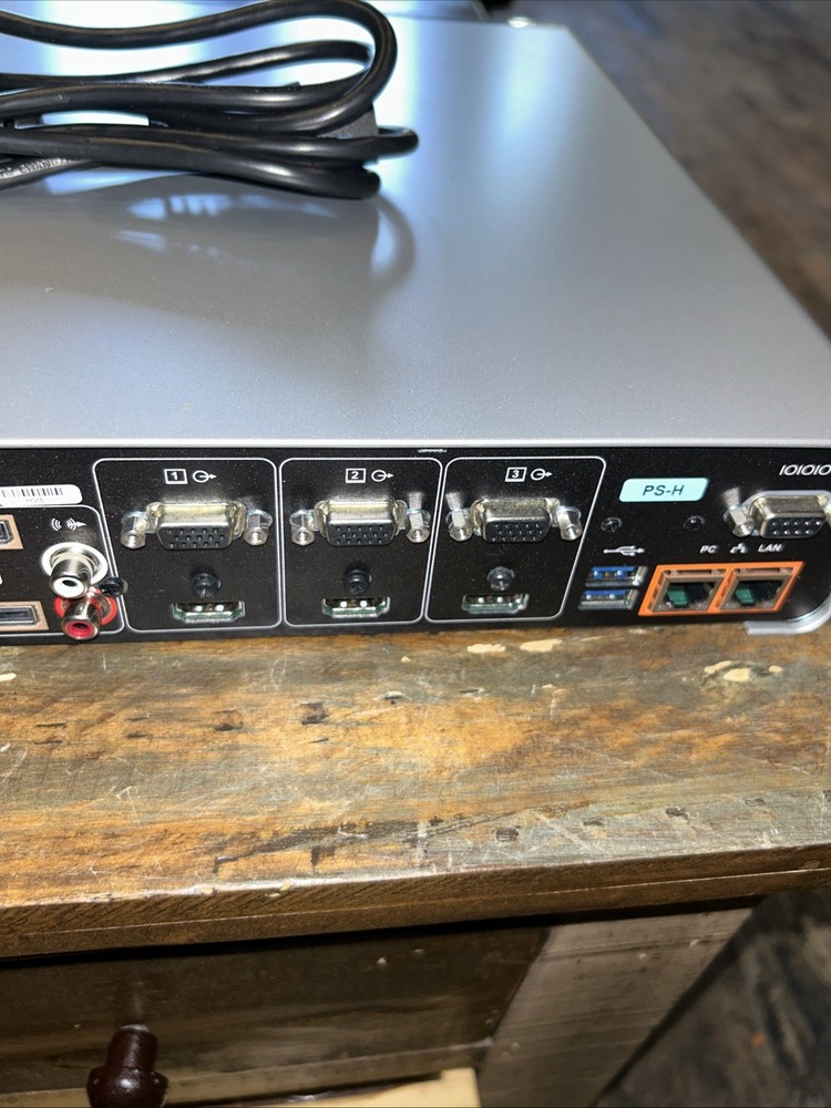 Polycom Real Presence Group 700 Video Conference Unit Type P002