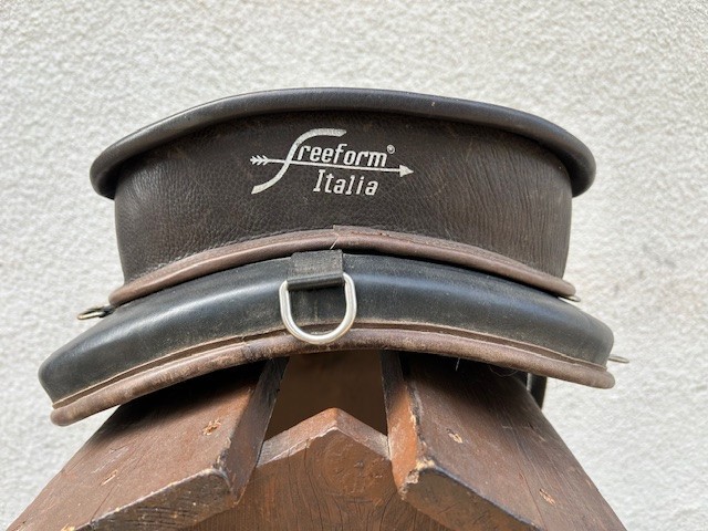 Freeform Italia Endurance Treeless Saddle