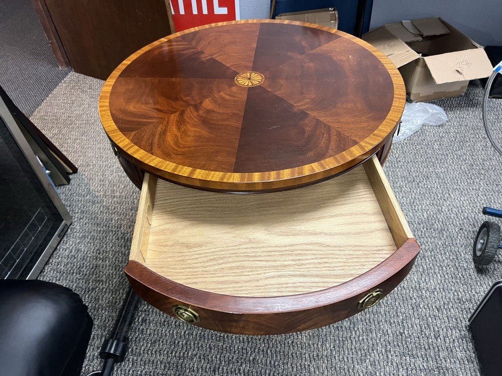 HICKORY CHAIR PEDESTAL DRUM TABLE JAMES RIVER COLLECTION