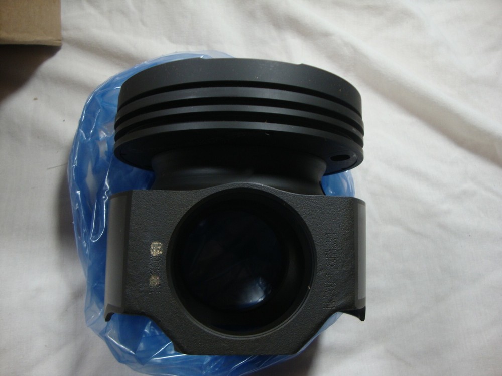 Genuine Cummins 4309337 Engine Piston Kit