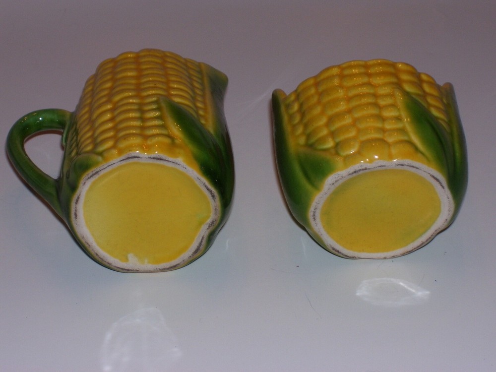 Vintage Vallona Star Corn Pattern Creamer & Sugar Set