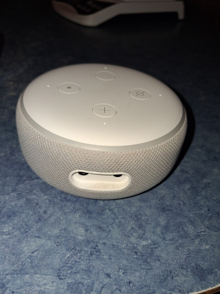 Amazon Echo Dot (3rd Gen) Smart Speaker in White Tested In Perfect Condition!