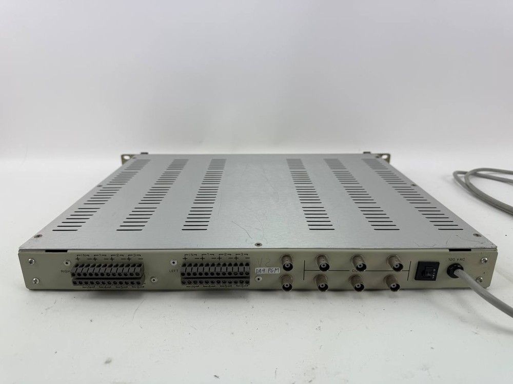 Sigma Electronics CMX VSD-200 Video Stereo Audio Distribution Amplifier