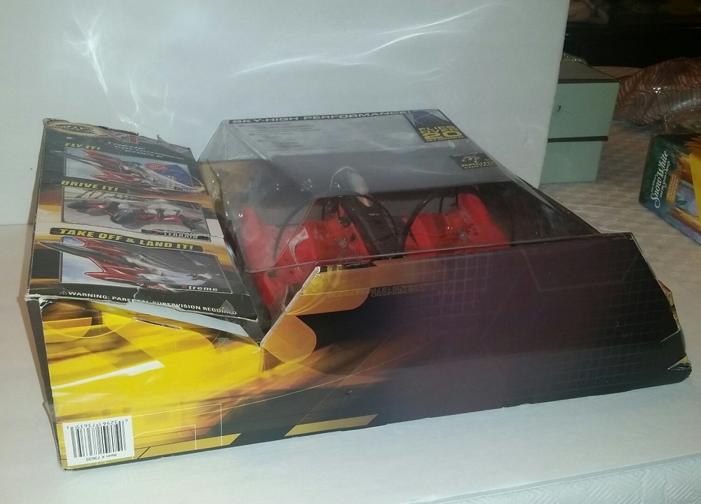 NIB Jakks Pacific XPV Fly Wheels Xtreme Performance RC Plane READ DESCRIPTION