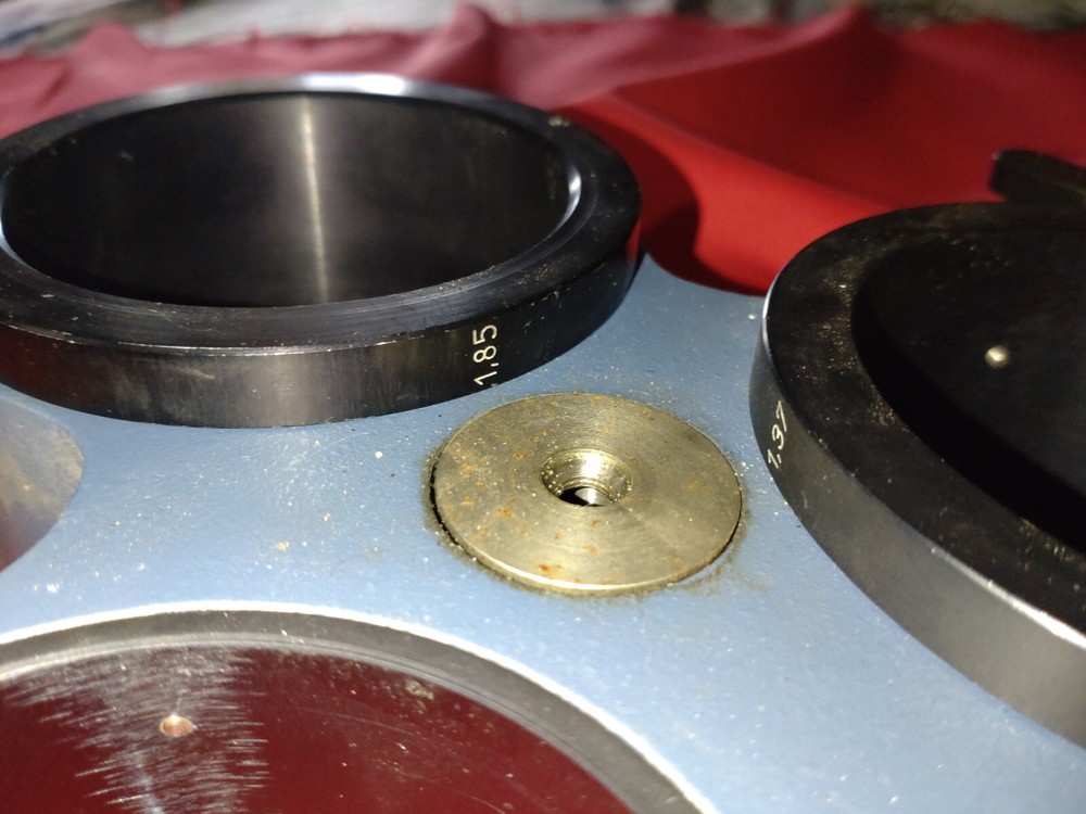 Cinema tee adapter