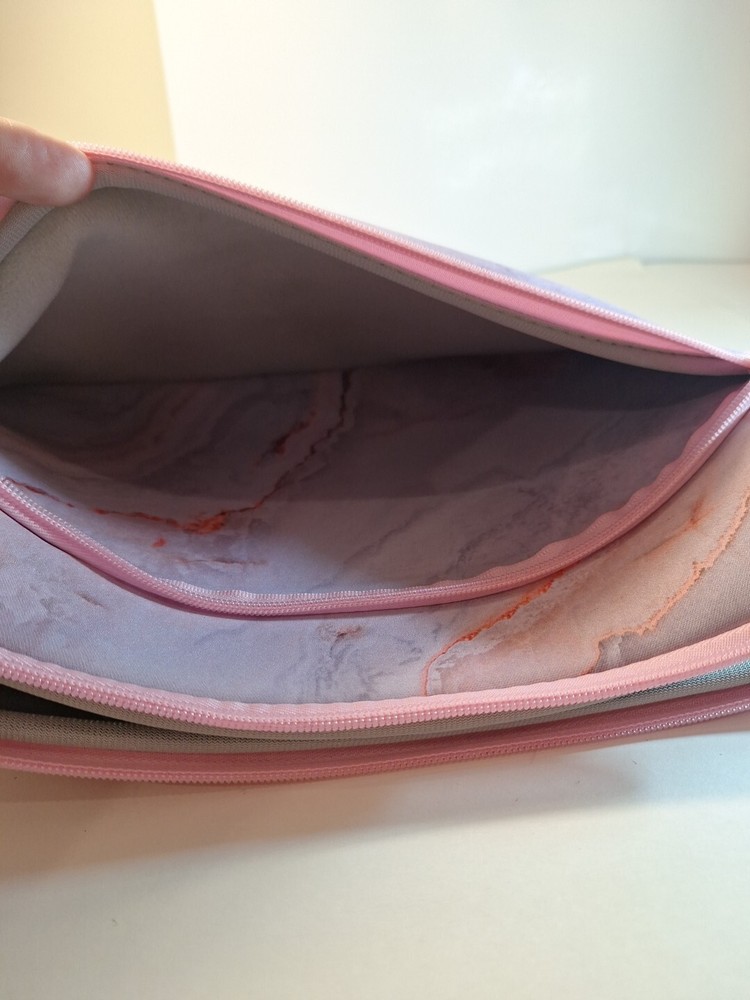 Case Compatible With Mac Book 13, NEW