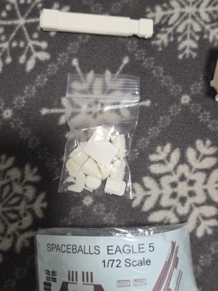 Larson Designs SpaceBalls Eagle 5 Resin Model 2000