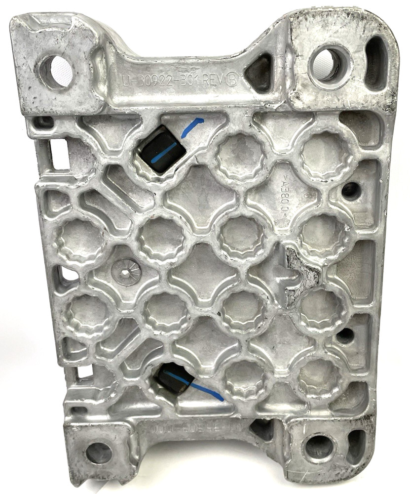 FREIGHTLINER Engine Mount FRAME MOUNTED rear isolator U-30922-301