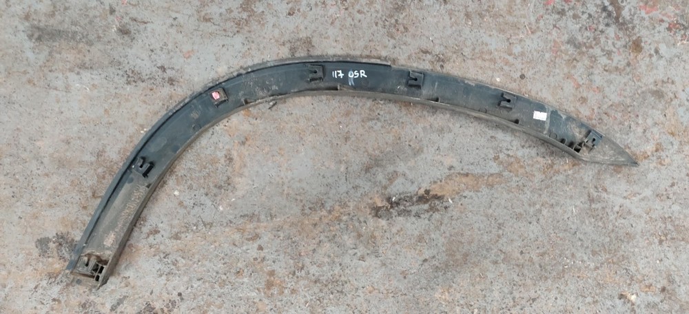 KIA SORENTO 2011 RIGHT REAR WHEEL ARCH TRIM