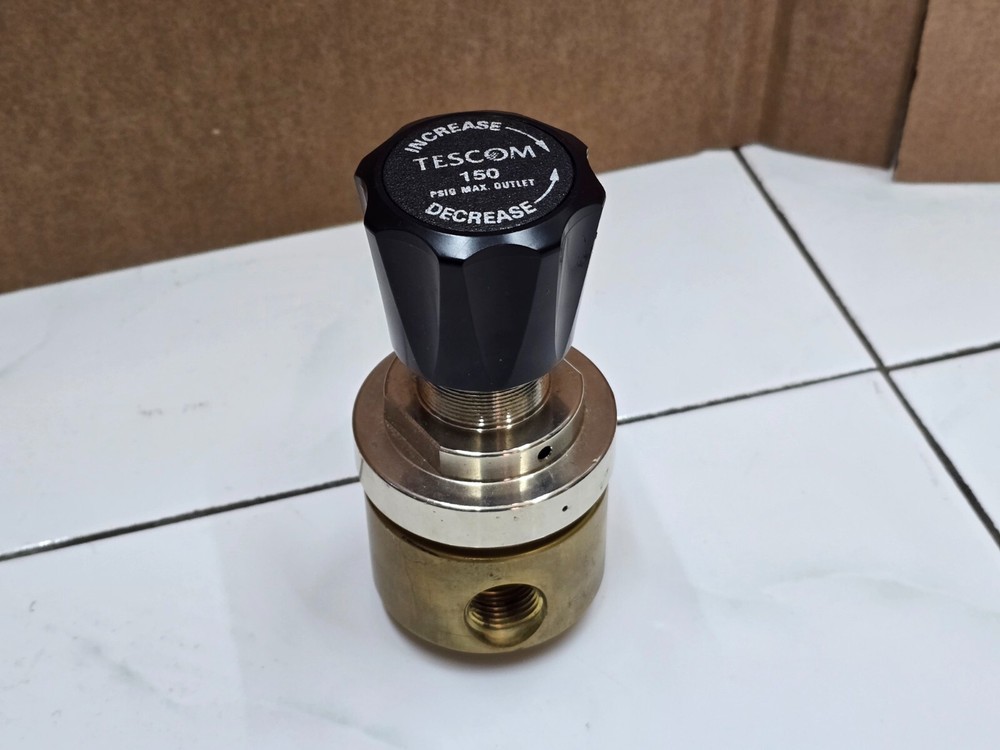 Tescom Pressure Regulator Model 44-3213H282-296