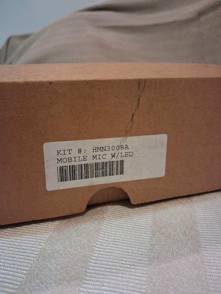 New Motorola Mobile Mic Kit # HMN3008A