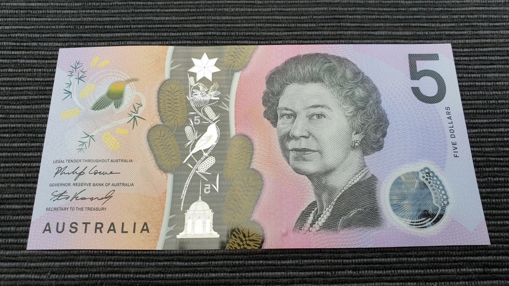 2019 $5 FIRST & LAST PREFIX MATCHING SERIALS AA19 EJ19 AA EJ x 2 UNC Banknotes.