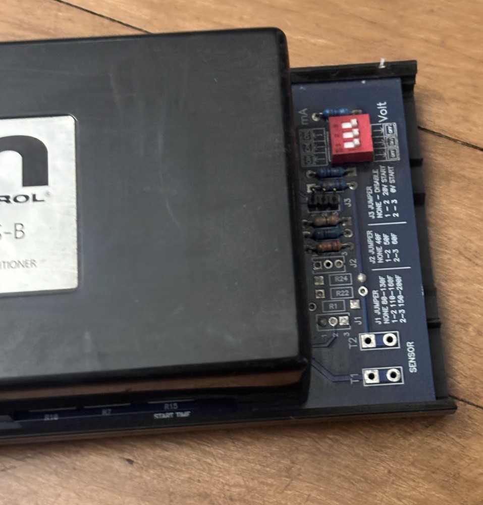 Maxitrol SC11S-B Signal Conditioner