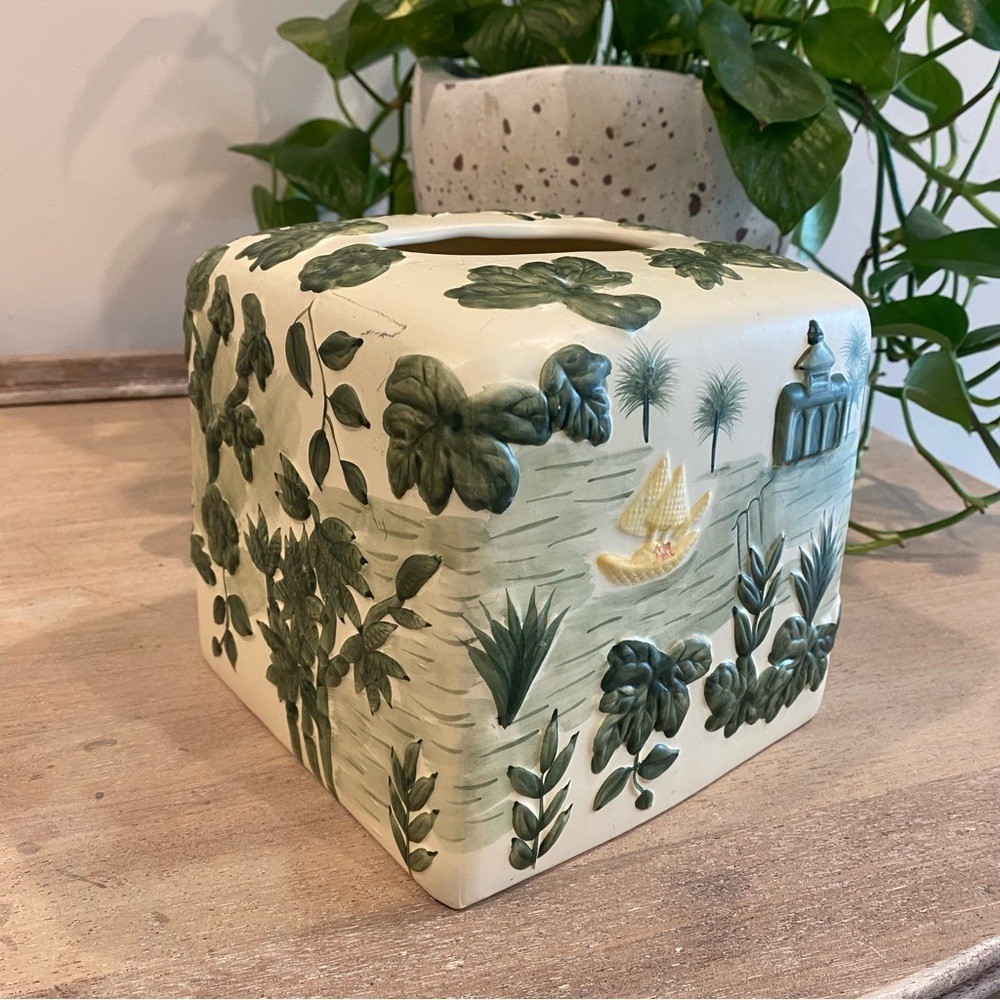 Tropical Beach Green Tissue Box