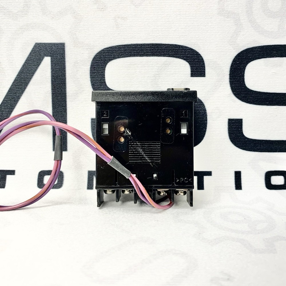 Omron H7ET-N-B Digital Time Counter Hour Meter 7-Digit LCD Self-Powered