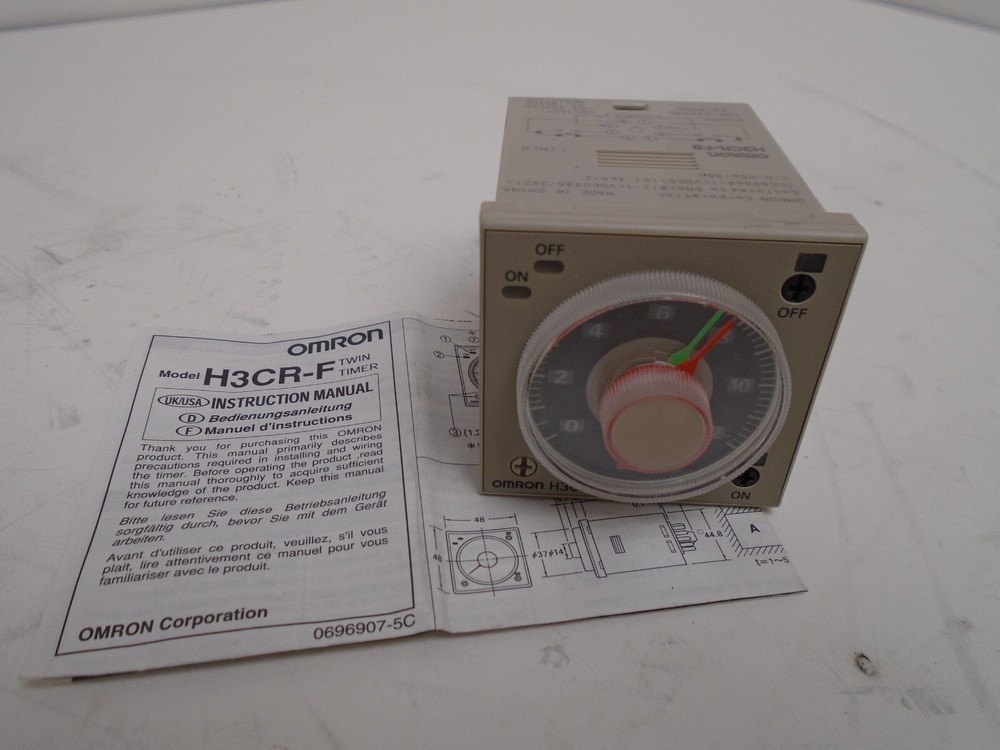 Omron H3CR-F8 Timer