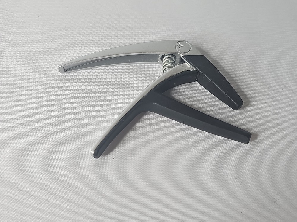 G7th Nashville Steel String Guitar Capo - Silver