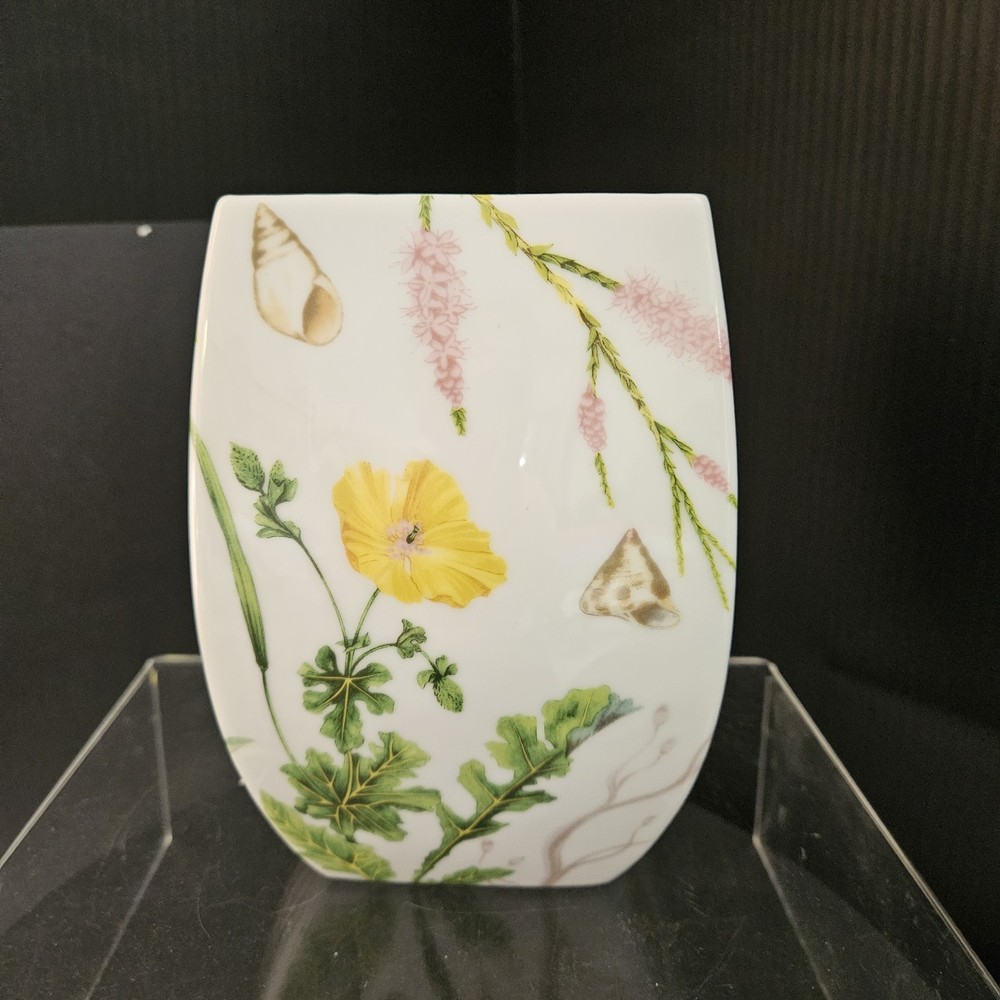 Spode Shoreline 7" inch Vase